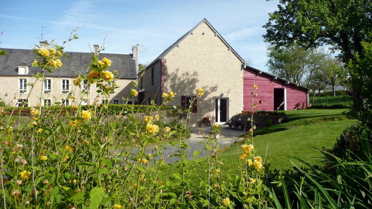 Gite de la Cour Vautier Mandeville-en-Bessin Extérieur photo
